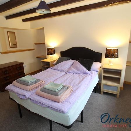 89 Victoria Street, Kirkwall, Orkney - Or00066F ภายนอก รูปภาพ