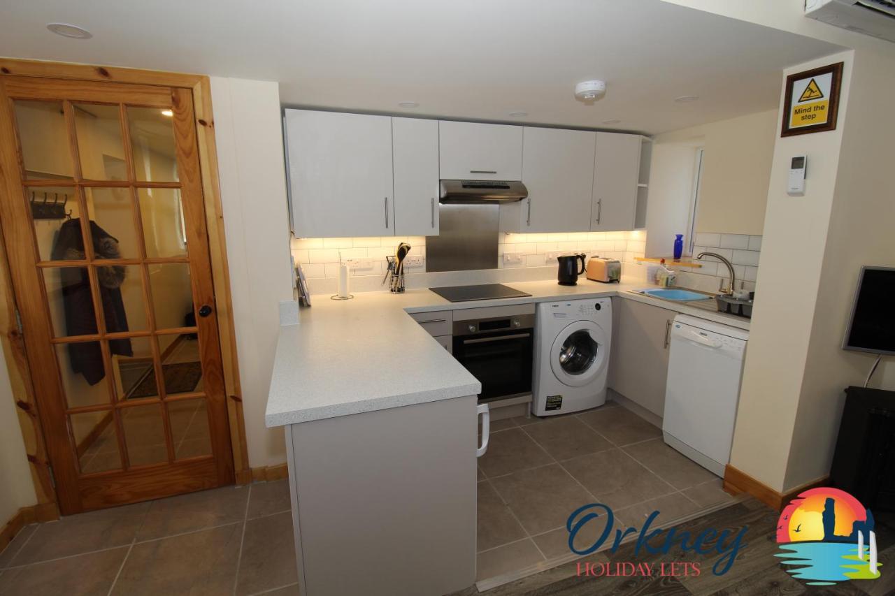 89 Victoria Street, Kirkwall, Orkney - Or00066F ภายนอก รูปภาพ